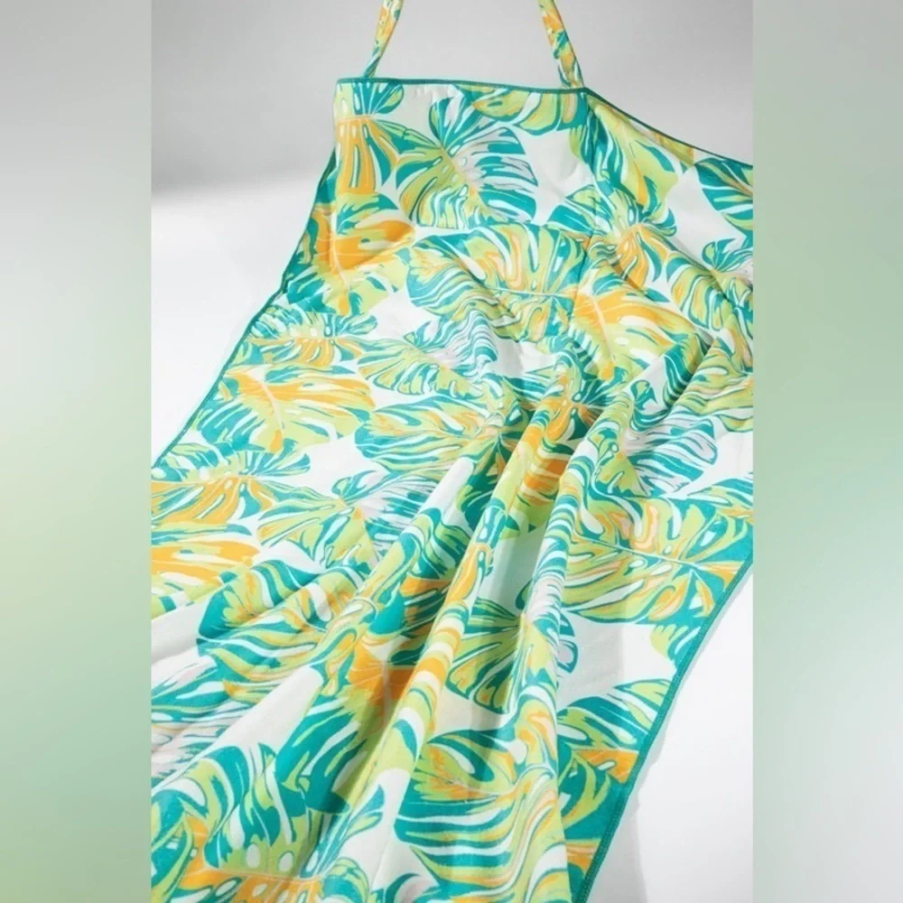 2 In 1 Ruggine Plush Leaf Motif Shoulder Bag Turns Into Beach Towel